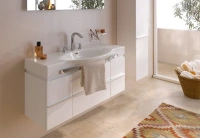 Раковина Laufen Palace 8.1270.6.000.104.1 с полотенцедержателем, 150 см - Gidratop.ru изображение