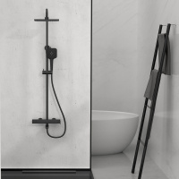 Душевая стойка Cube VSFS-1C1MB с изливом, черный - Gidratop.ru изображение